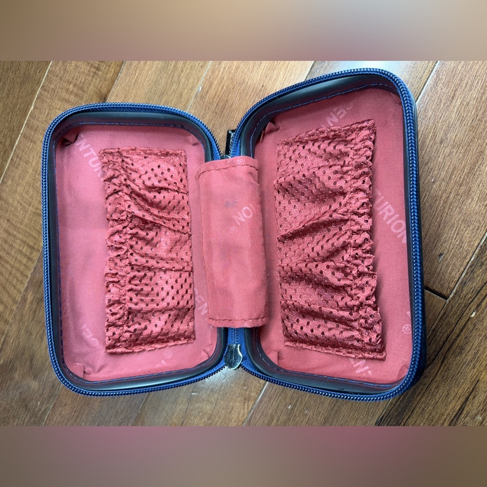 Centurion Mini case floral 6 3/4”x 4”